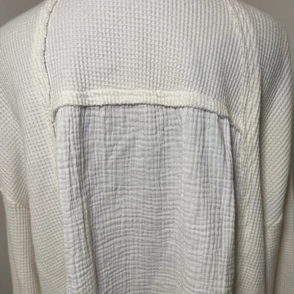 Pink Lily Cream Ruffle Cardigan - Picture 4 of 7